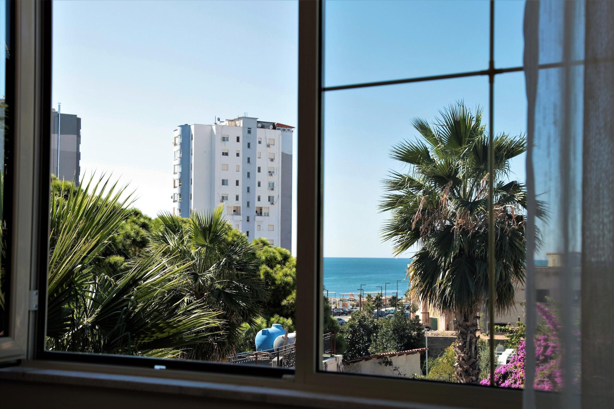 Hotel Veliera Durrës Exteriör bild