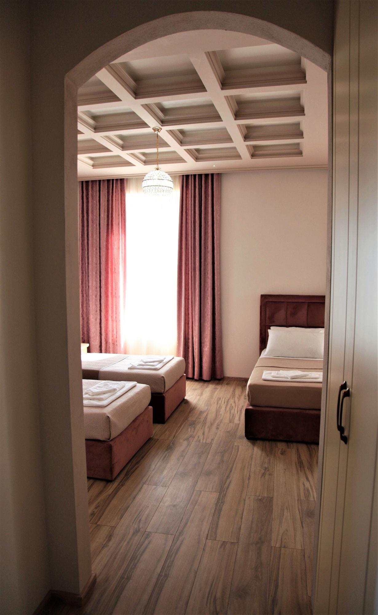 Hotel Veliera Durrës Exteriör bild